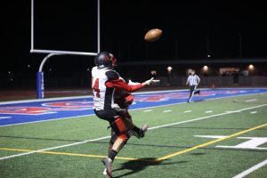 Senior Wide Receiver Hunter Clare Becomes The First Coyote With 100 Career Catches.