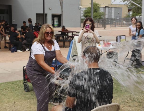 HOCO Soak-A-Student Lunch Event